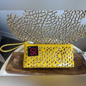 New SR2  yellow clutch/wristlet